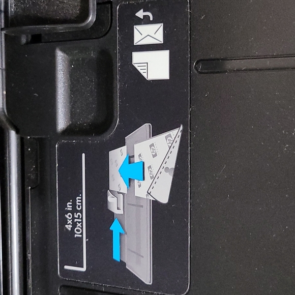 HP Deskjet F4480 - Picture 4 of 4